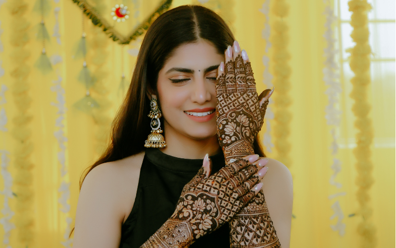 Mehndi ceremony photography in Chandigarh by Shining Studio Weddings