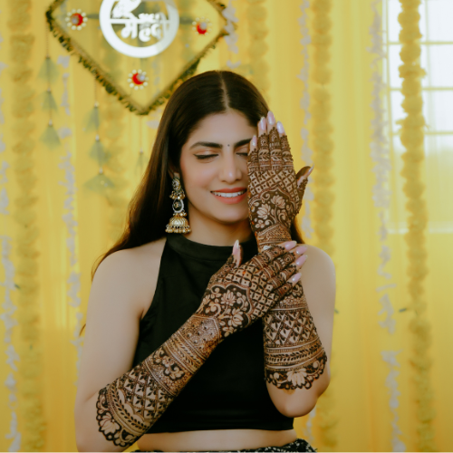 Beautiful bridal Mehndi ceremony in Chandigarh
